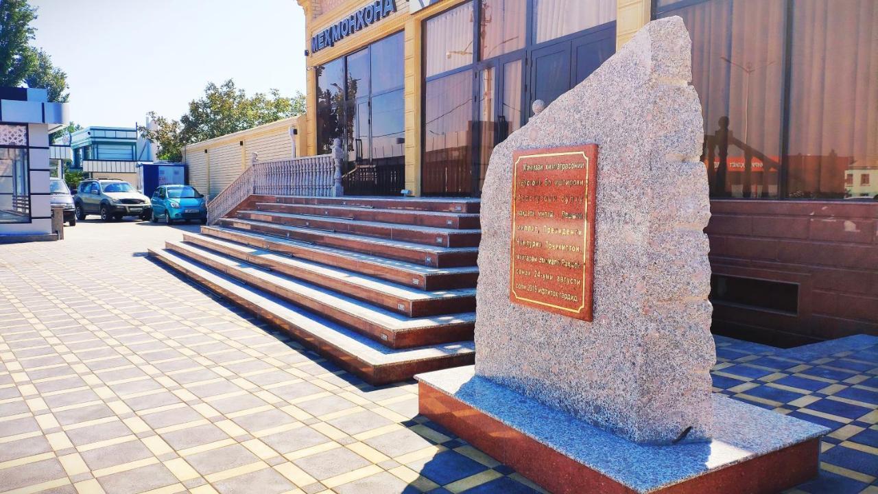 Hotel Buston Chkalovsk Exterior foto